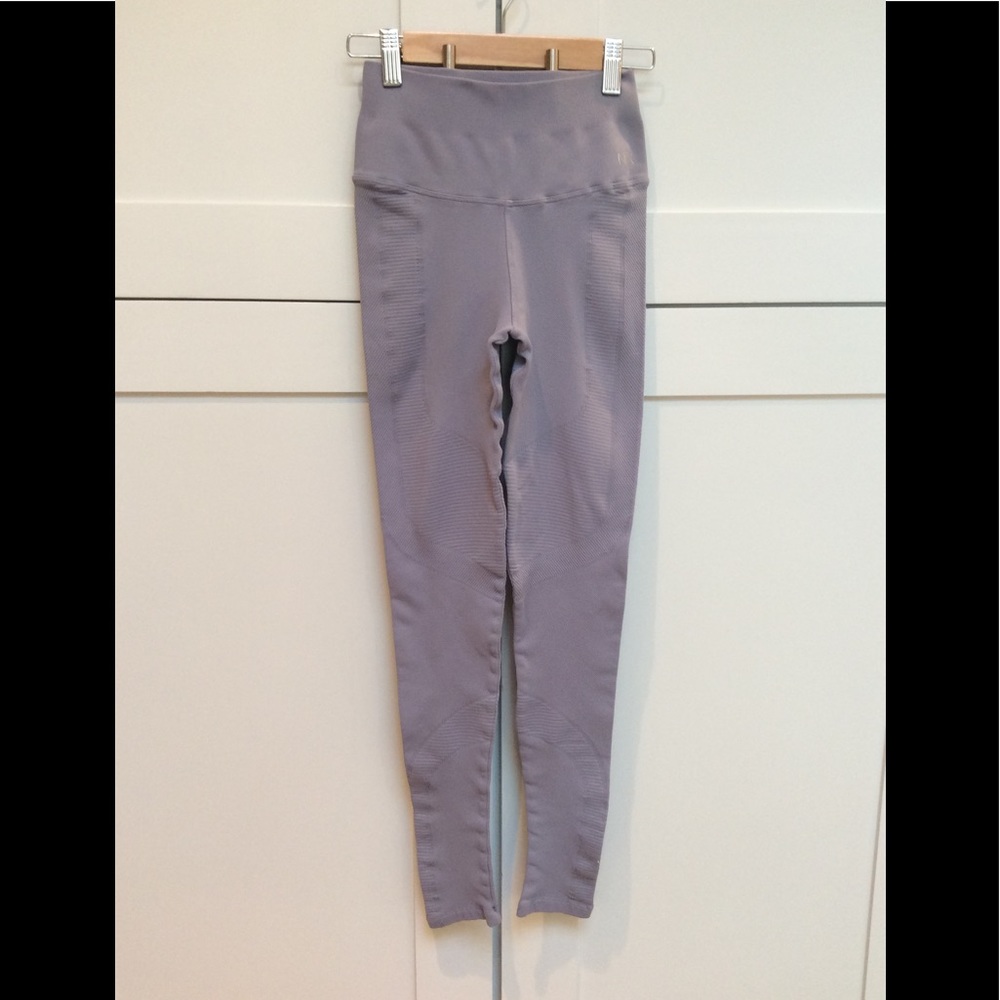 NUX leggings